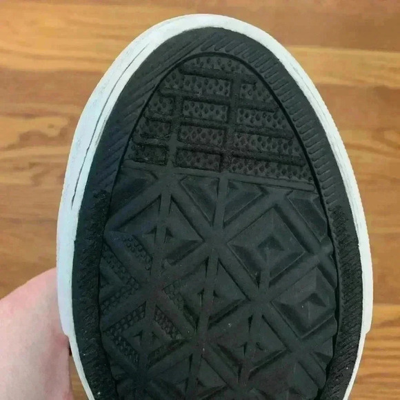 High-Top Converse Chuck Taylor Purple Sparkle Glitter, Junior Size 5 - Picture 10 of 12